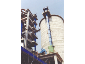 رافعة الدلو